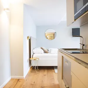  Апарт-отель Blackhome I Contactless Check-in