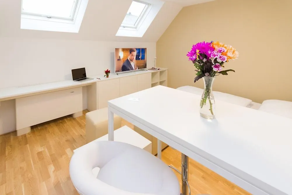 Apart Otel Smart Apart Living - Wien Hauptbahnhof - Self Check-In
