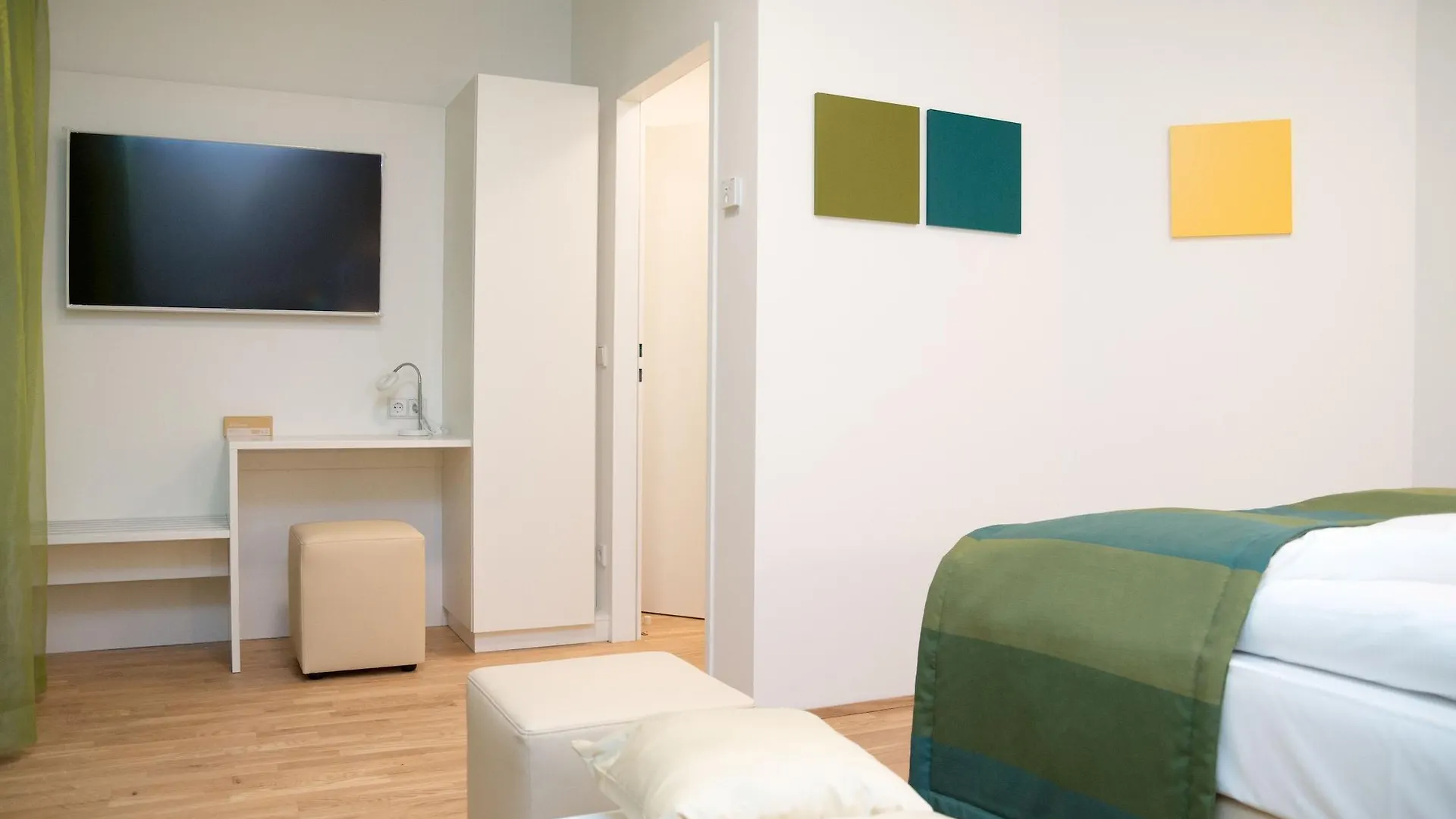 Smart Apart Living - Wien Hauptbahnhof - Self Check-In Aparthotel Vienna